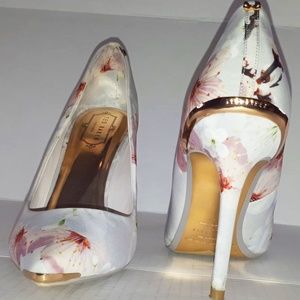 Ted Baker Cherry blossom printed court heels